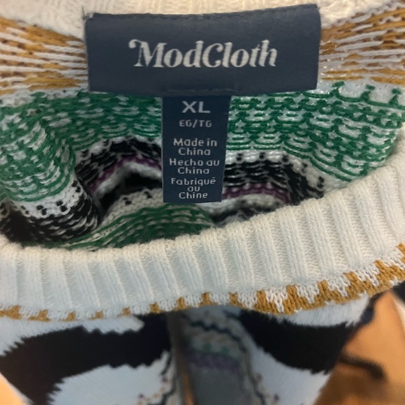 Modcloth Black Cat Halloween Crewneck Sweater - Picture 3 of 3